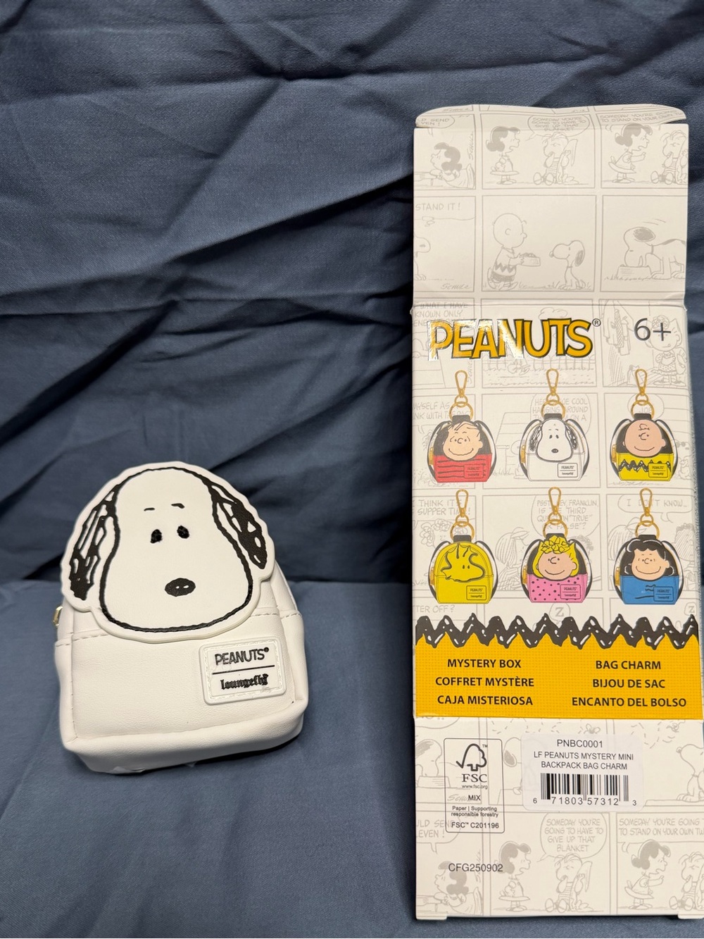 Loungefly Peanuts White Snoopy Mini Backpack Bag Charm NWT